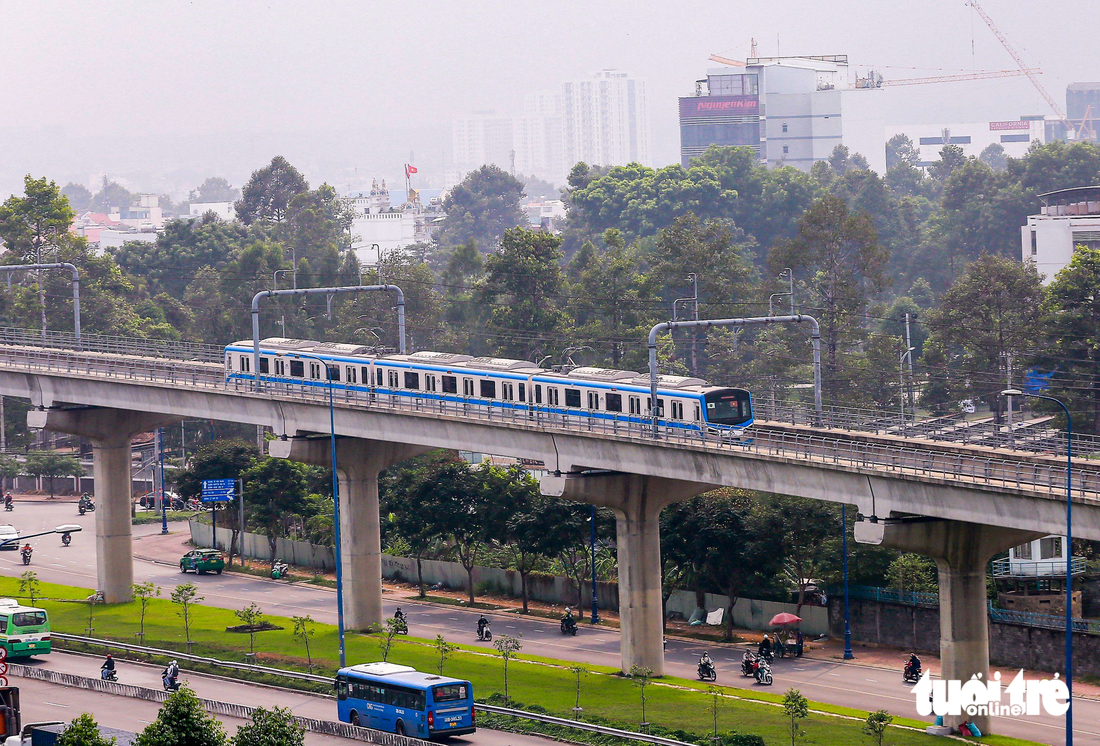 Tàu metro số 1 chạy thử nghiệm vận tốc 50km/h - Ảnh 1.