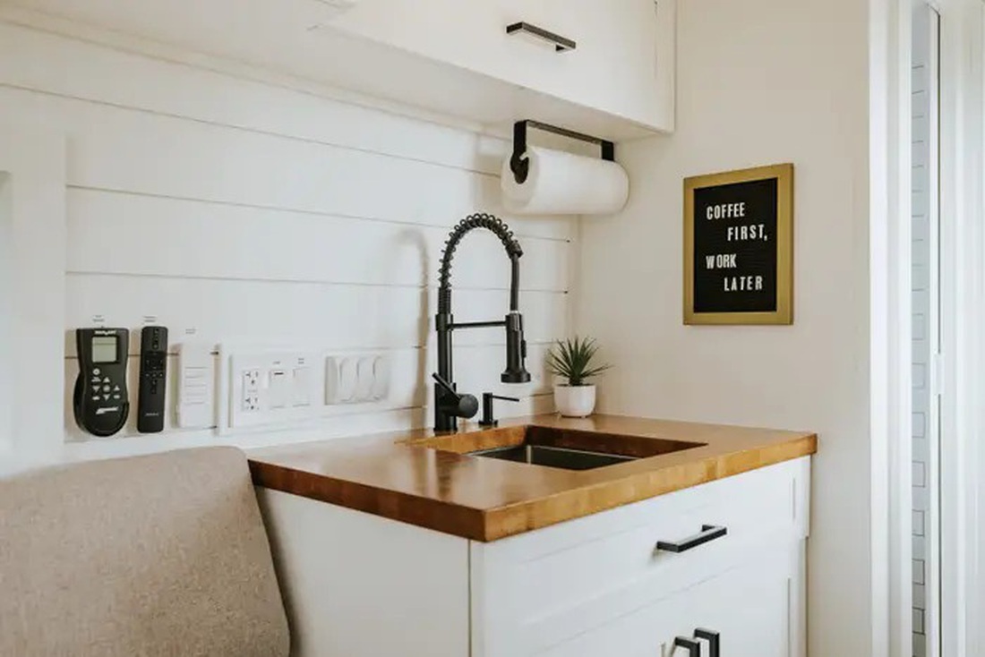 Mở công ty nhà di động, mua được 6 xe mới chỉ sau một mùa - Ảnh 18. Mở công ty nhà di động, mua được 6 xe mới chỉ sau một mùa - Ảnh 18.