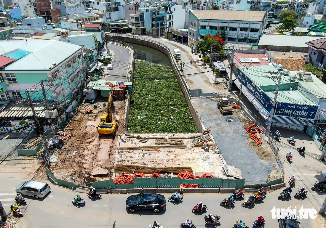 Người dân mong sớm hoàn thành dự án mở rộng đường Tân Kỳ Tân Quý - Ảnh 2.