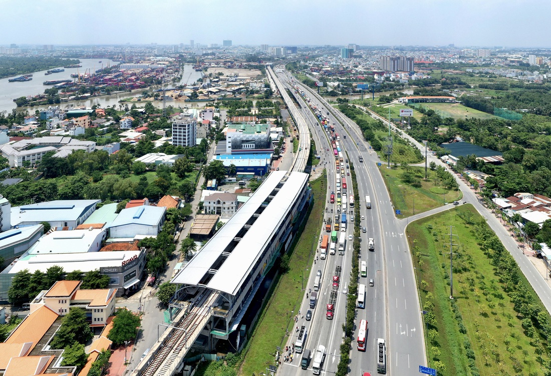 Dọc tuyến metro, nếu làm TOD  sẽ có đô thị nén, nơi sống của của hàng triệu người  - Ảnh: TỰ TRUNG