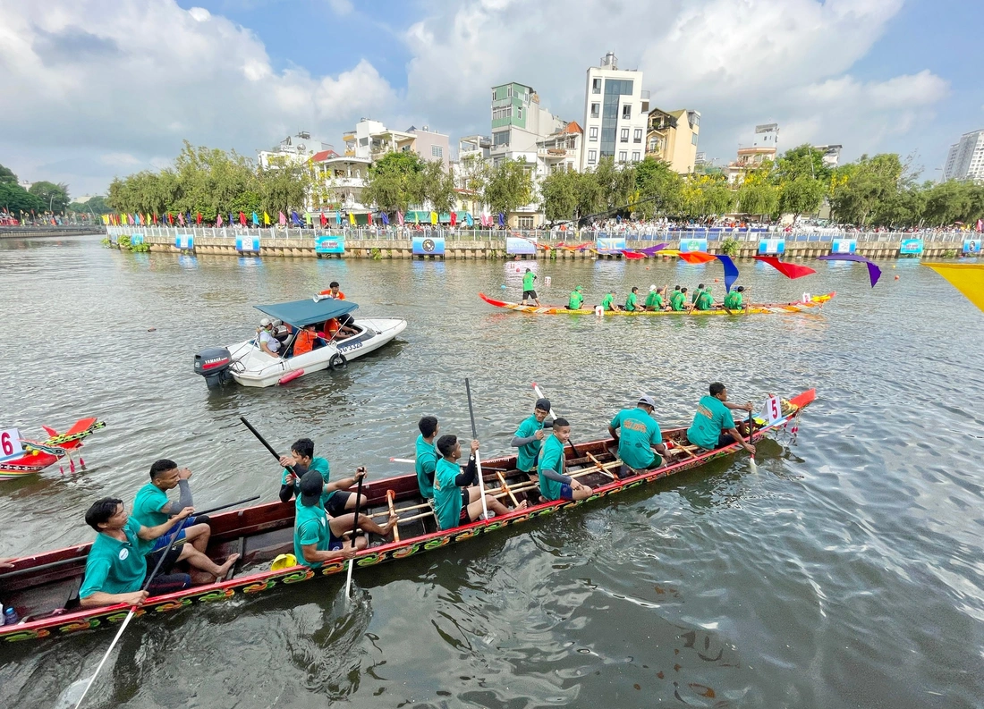 Xuân Hòa - Ảnh 1.