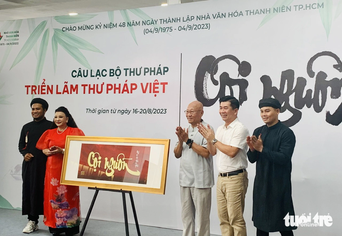 Triển lãm thư pháp Việt Cội nguồn khai mạc sáng 16-8 - Ảnh: HOÀI PHƯƠNG