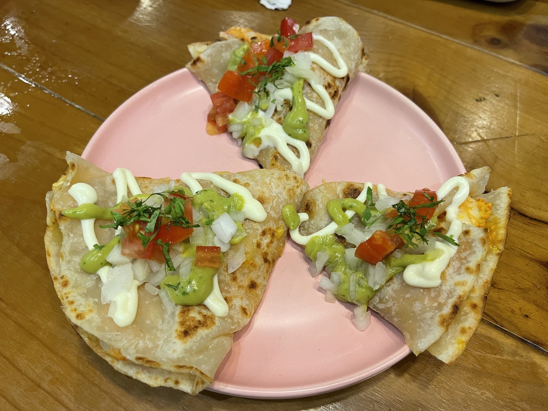 Quesadilla tại một quán ở quận Bình Thạnh, TP.HCM - Ảnh: NHÃ XUÂN