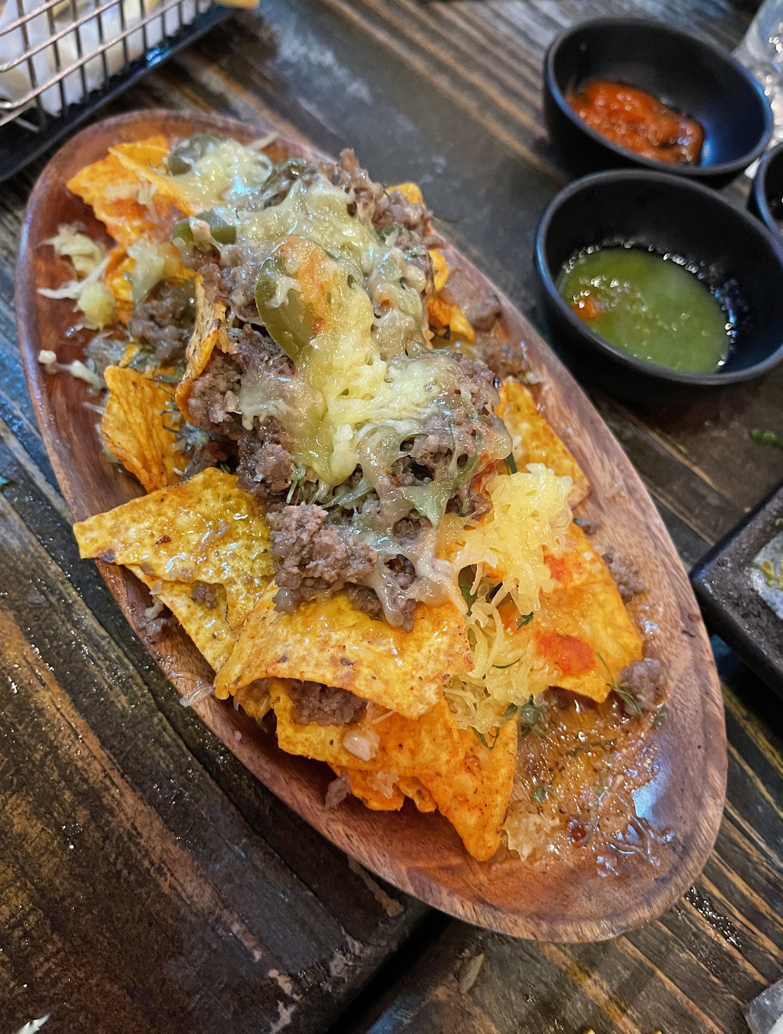 Nachos được bán tại một quán nhậu ở quận 1, TP.HCM - Ảnh: NHÃ XUÂN