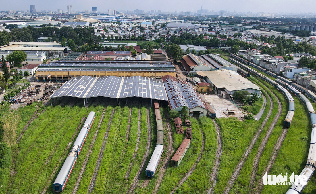 Dù mới là báo cáo đầu kỳ, cần phải lấy ý kiến bộ ngành, địa phương nhưng đề xuất di dời Nhà máy xe lửa Dĩ An này được dư luận, chuyên gia rất quan tâm