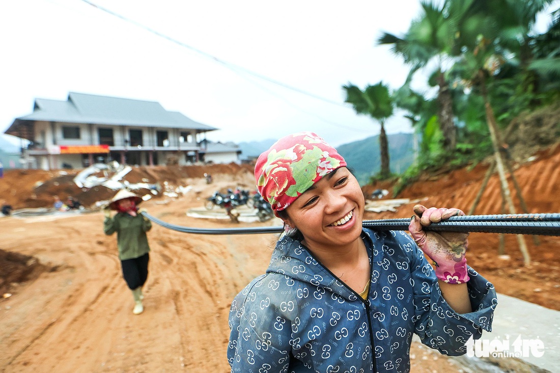 90 ngày đêm ba ca bốn kíp, Làng Nủ mới mẻ đang dần hiện ra - Ảnh 6.