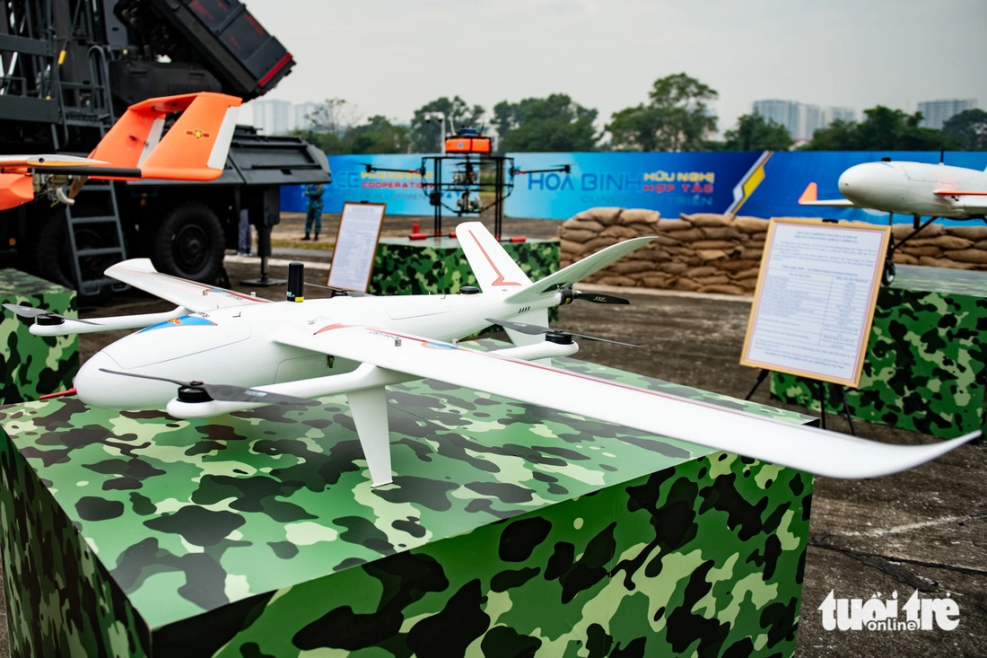 Việt Nam trình làng UAV bay xa 1.000km, mang được vũ khí tấn công chính xác cao - Ảnh 7.