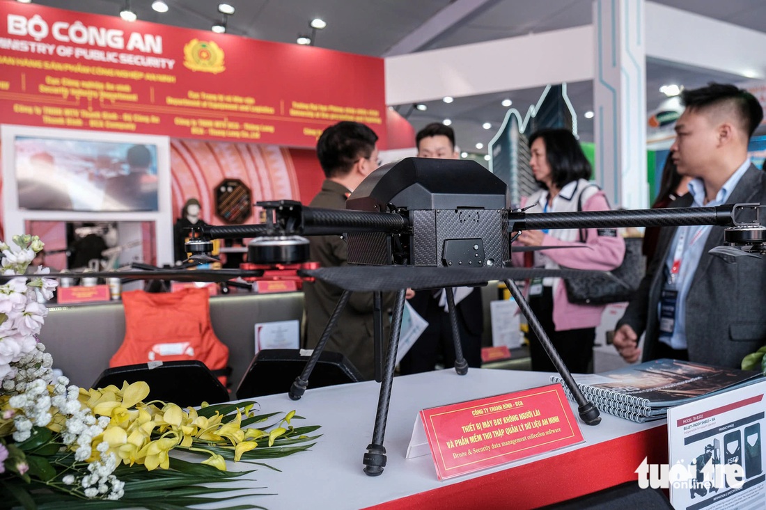 Vì sao UAV hút khách tại Triển lãm Quốc phòng Quốc tế Việt Nam 2024? - Ảnh 9.