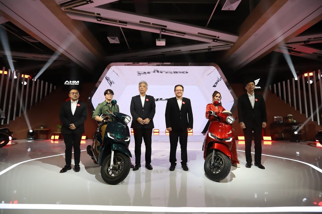 Xe tay ga mới Honda Stylo 160 ra mắt: Đe dọa cả Air Blade cùng nhà, giá quy đổi từ 42 triệu đồng- Ảnh 1. Mẫu xe Stylo 160 này nhắm đến phân khúc cao cấp với thiết kế đầy phong cách