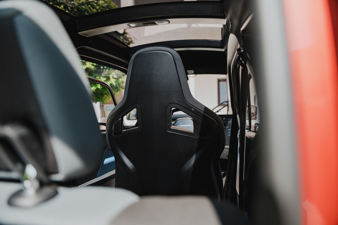 'Ô tô điện gấp' đầu tiên trên thế giới, giá ngang Mazda2- Ảnh 10. 'Ô tô điện gấp' đầu tiên trên thế giới, giá ngang Mazda2- Ảnh 10.