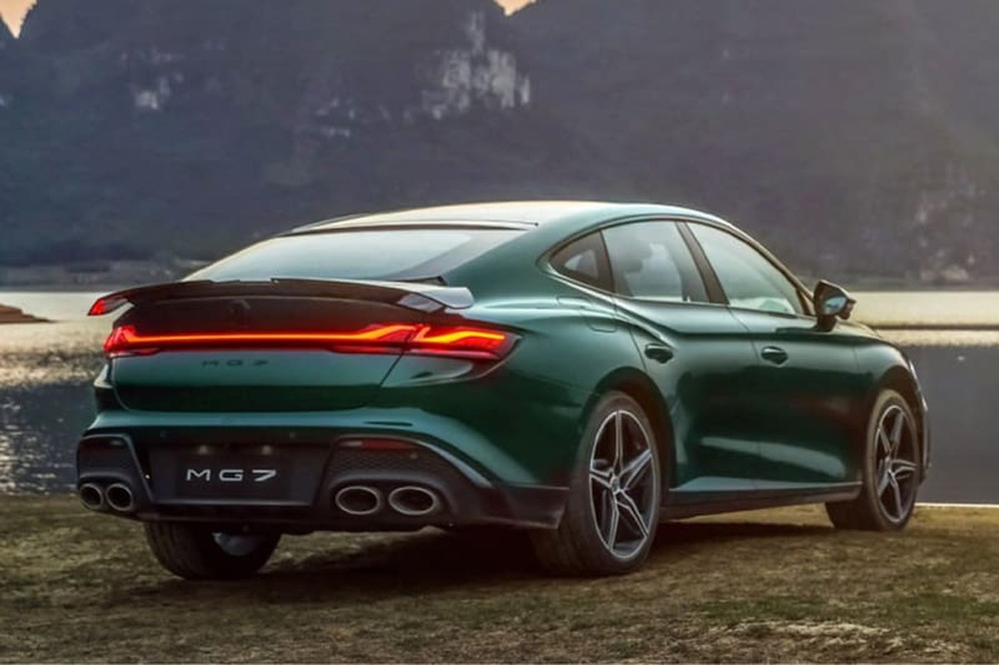 Loạt ô tô Trung Quốc sắp tràn vào Việt Nam: Phần lớn là xe điện, hybrid- Ảnh 15. Có hai tùy chọn động cơ là máy 1.5L tăng áp và 2.0L tăng áp. Loại mạnh nhất cho công suất tới 254 mã lực.