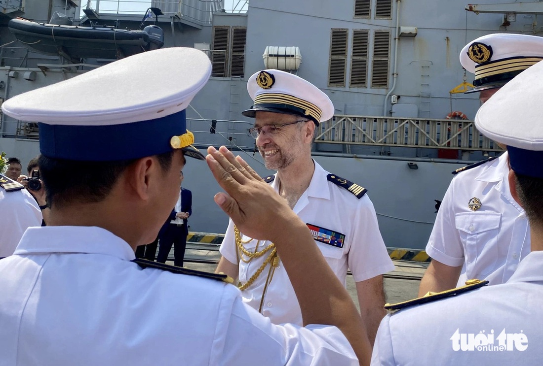 Trong khuôn khổ chuyến thăm sẽ có hoạt động cùng huấn luyện trên biển về chống ô nhiễm, tìm kiếm cứu nạn - Ảnh: TRƯỜNG TRUNG