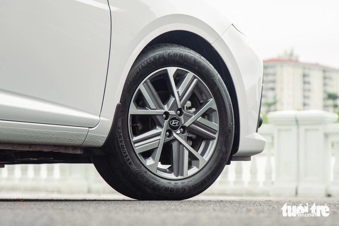 Chi tiết Hyundai Accent 2024 giá cao nhất 569 triệu đồng: Lột xác toàn diện trước Vios, City- Ảnh 6. Chi tiết Hyundai Accent 2024 giá cao nhất 569 triệu đồng: Lột xác toàn diện trước Vios, City- Ảnh 6.
