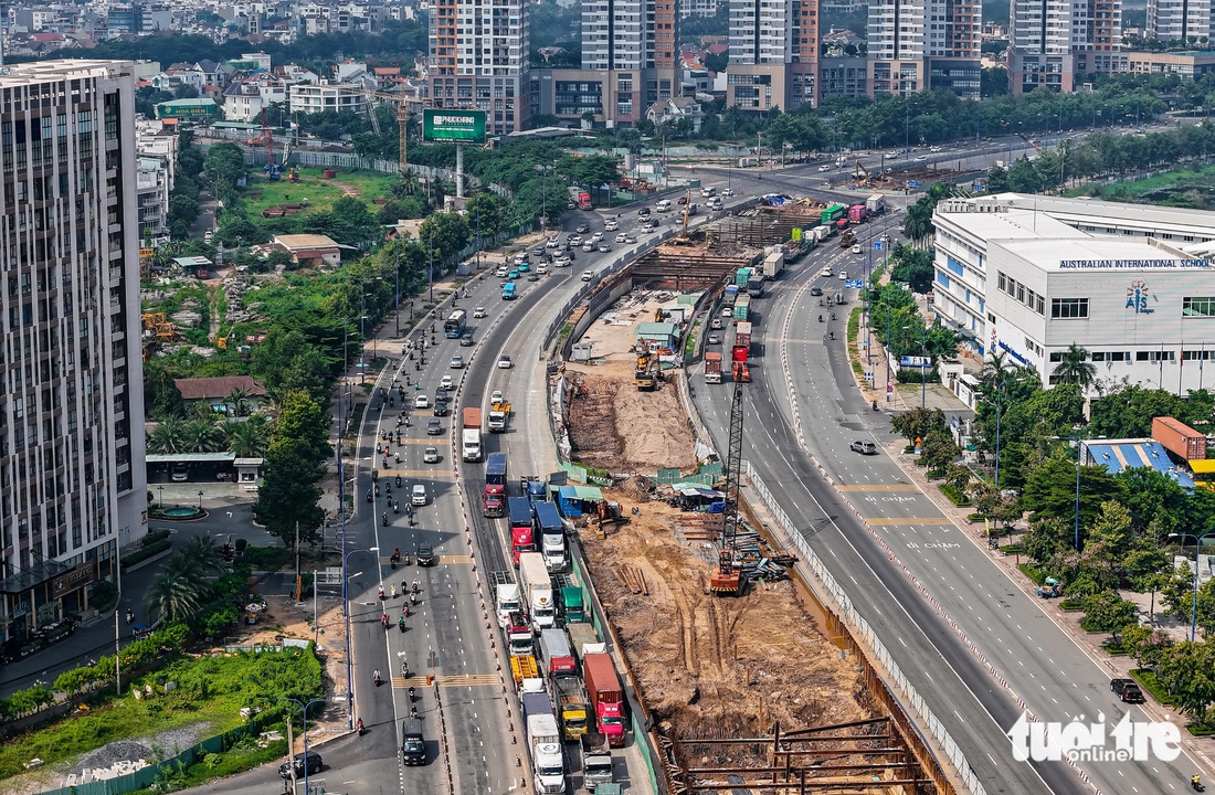 Nút giao ngàn tỉ An Phú: Đã thấy các trụ cầu vượt nhánh, một số gói xây lắp sắp xong- Ảnh 3.