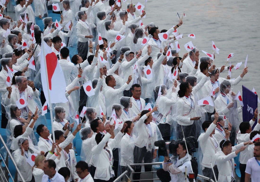 Olympic 2024 chính thức bắt đầu sau lễ khai mạc đặc biệt bậc nhất lịch sử- Ảnh 19.