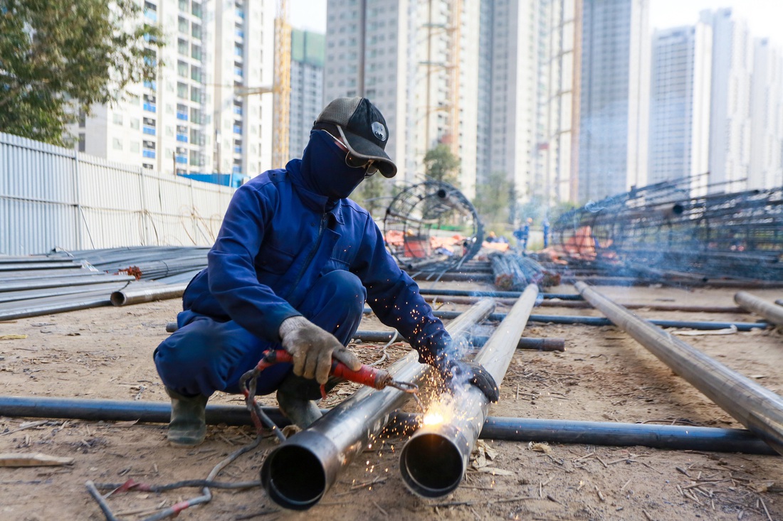 Giao thông kết nối vùng Đông Nam Bộ: Khơi thông nhưng vẫn chờ đột phá- Ảnh 2.