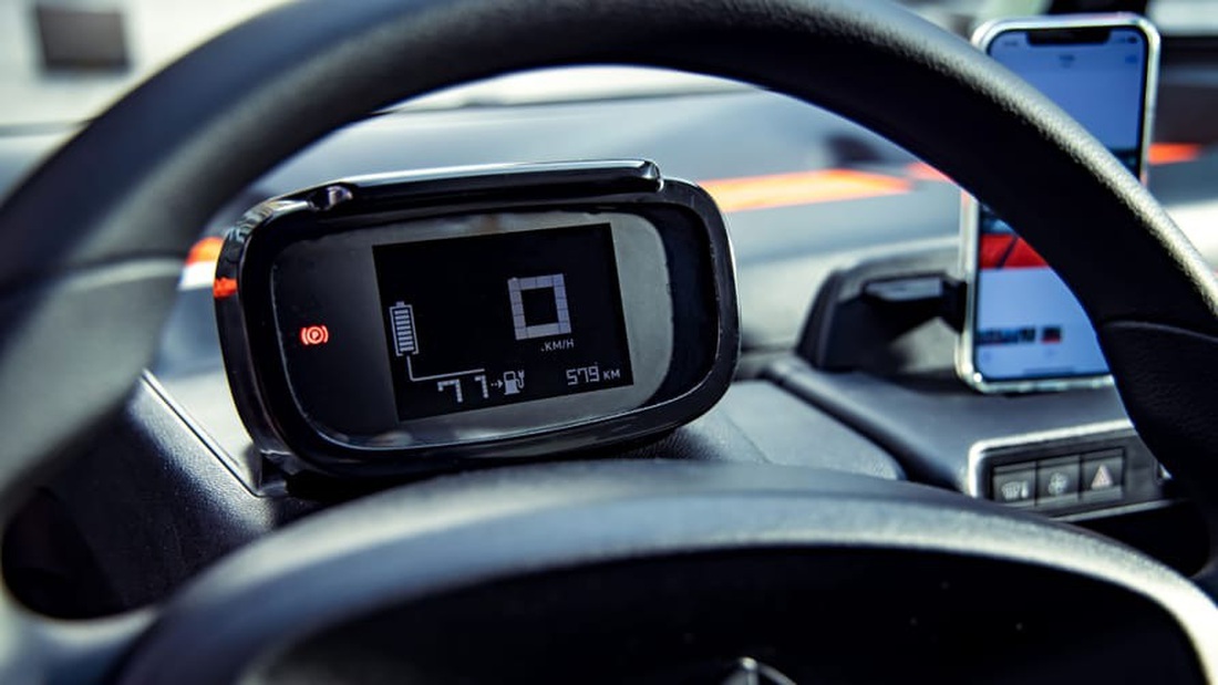 Citroen Ami: Xe 'đồ chơi' đi chơi trong phố siêu tiện lợi - Ảnh 8.