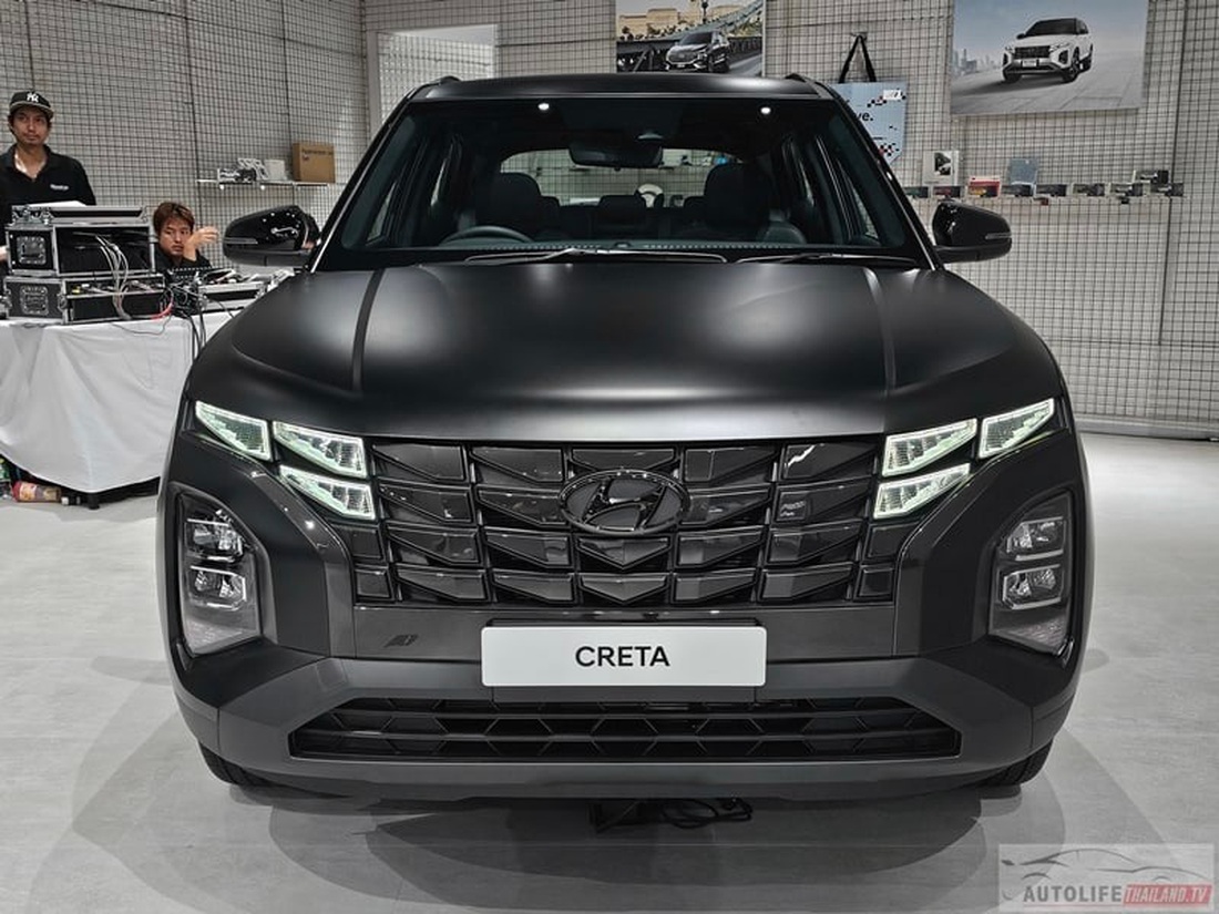 Hyundai Creta tung phiên bản đặc biệt Alpha: Đen nhám 'bóng đêm', chinh phục khách bằng trang bị - Ảnh 5.