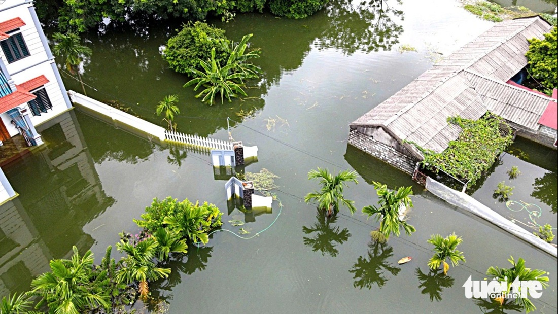 Bao giờ rốn lũ Hà Nội hết ngập - Kỳ 2: 'Lũ rừng ngang' đổ nước về Hà Nội - Ảnh 4.