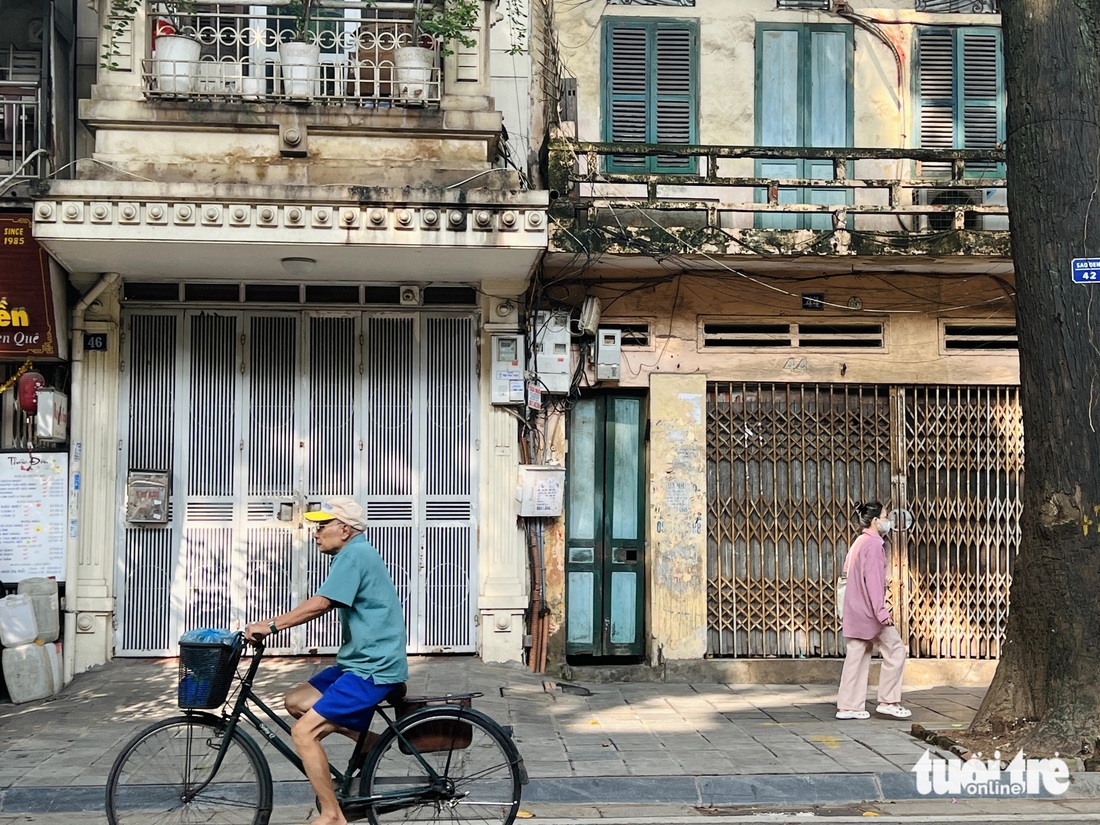 Dạo phố Lò Đúc, Hàng Chuối, cảm nhận một Hà Nội sâu lắng, thong thả   - Ảnh 5.