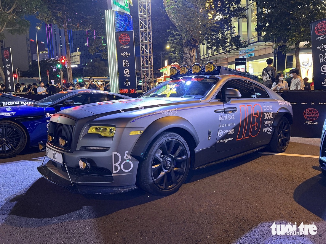 4 'siêu hậu' của Gumball 3000 - Ảnh 9.