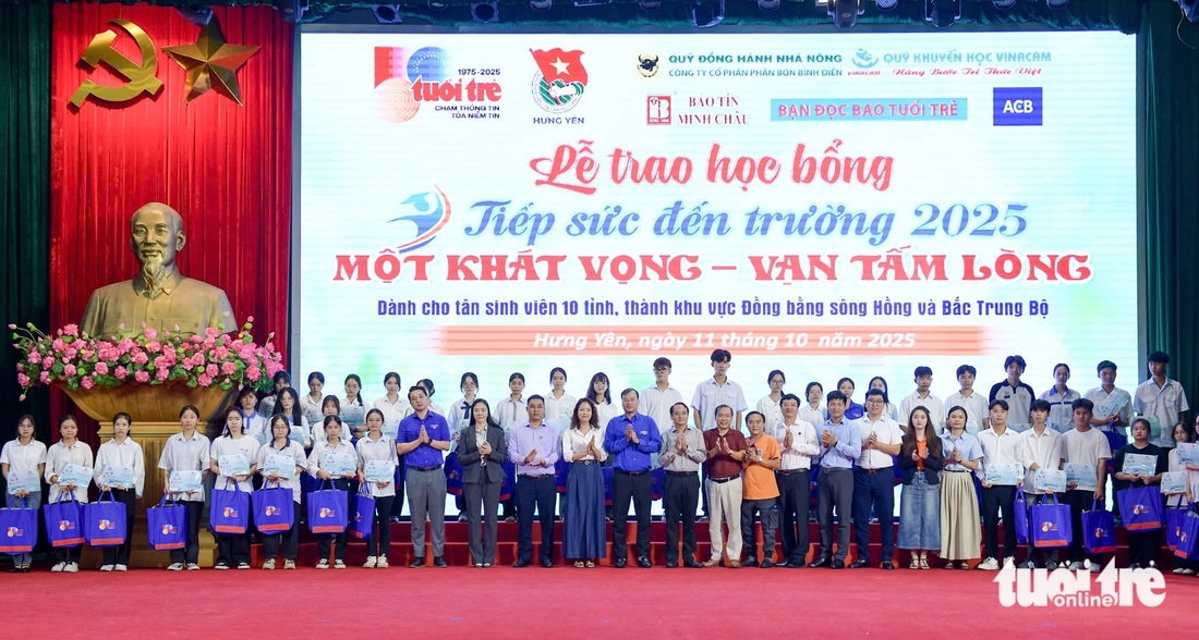 Tiếp sức đến trường - Ảnh 26.
