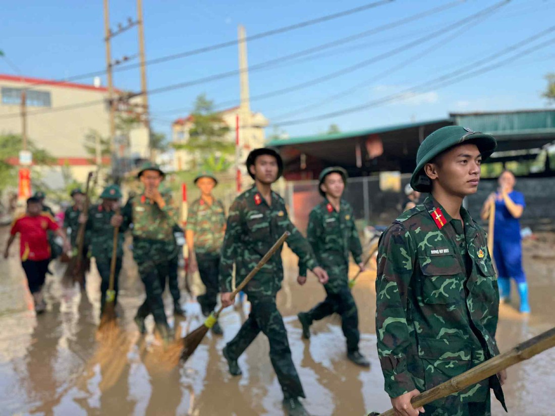 Cơn lũ - Ảnh 12.