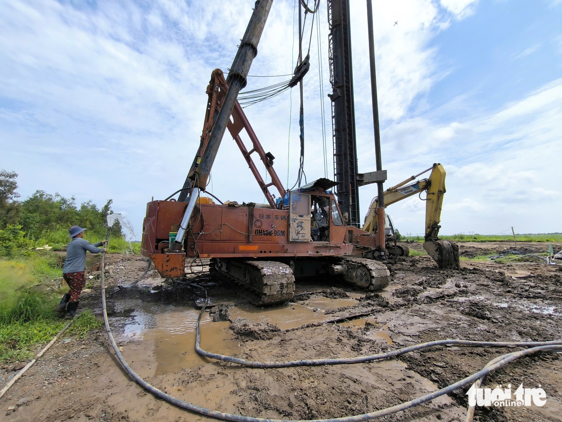 Vành đai 3 TP.HCM phía tây: Chuyển mình nhưng còn chậm - Ảnh 1.