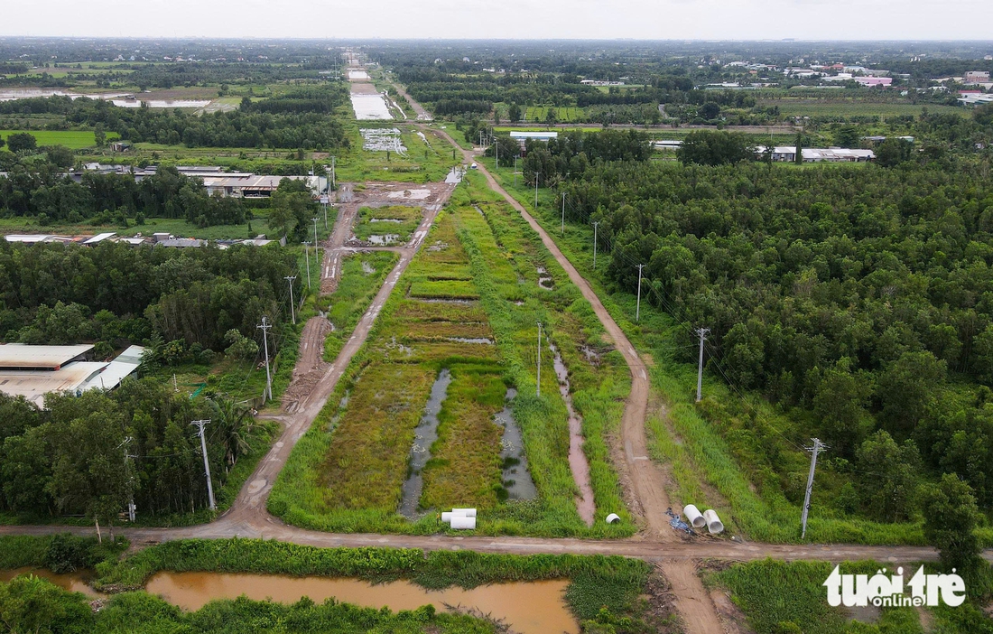 Vành đai 3 TP.HCM phía tây: Chuyển mình nhưng còn chậm - Ảnh 14.