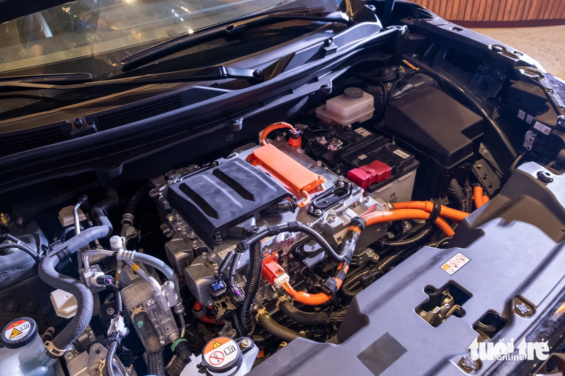 Xe điện Suzuki eVitara bất ngờ đến Việt Nam, đi được 428km/sạc - Ảnh 21.