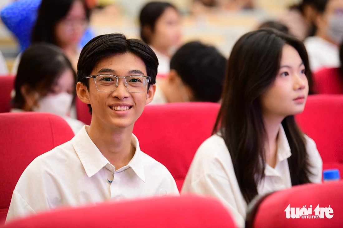 Bến Ninh Kiều chào đón tân SV Cần Thơ, Cà Mau, An Giang nhận học bổng Tiếp sức đến trường - Ảnh 2. TIẾP SỨC ĐẾN TRƯỜNG - Ảnh 18.