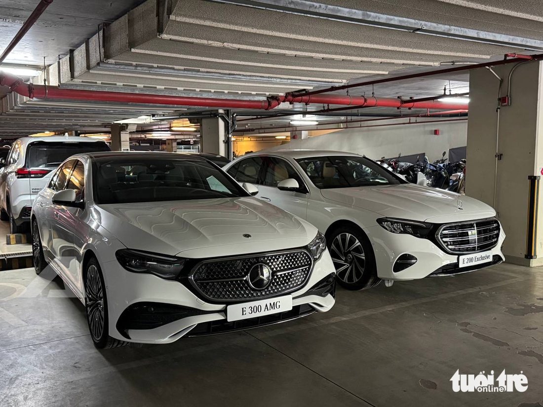 Mercedes-Benz E-Class - Ảnh 10.