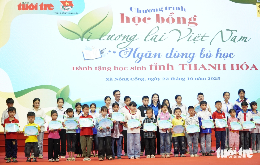 Ngăn dòng bỏ học - Ảnh 13.