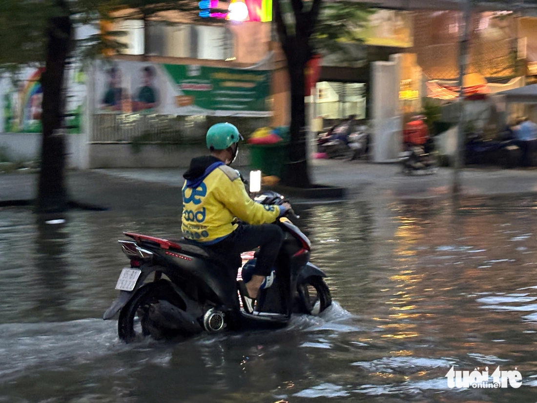 triều cường - Ảnh 3.