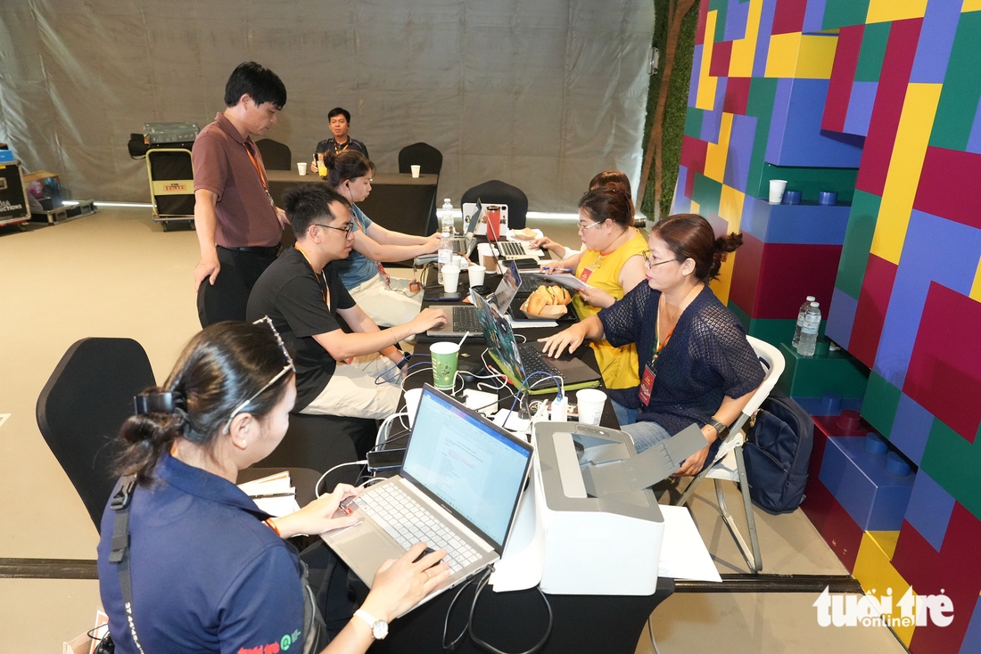 báo chí - Ảnh 4.