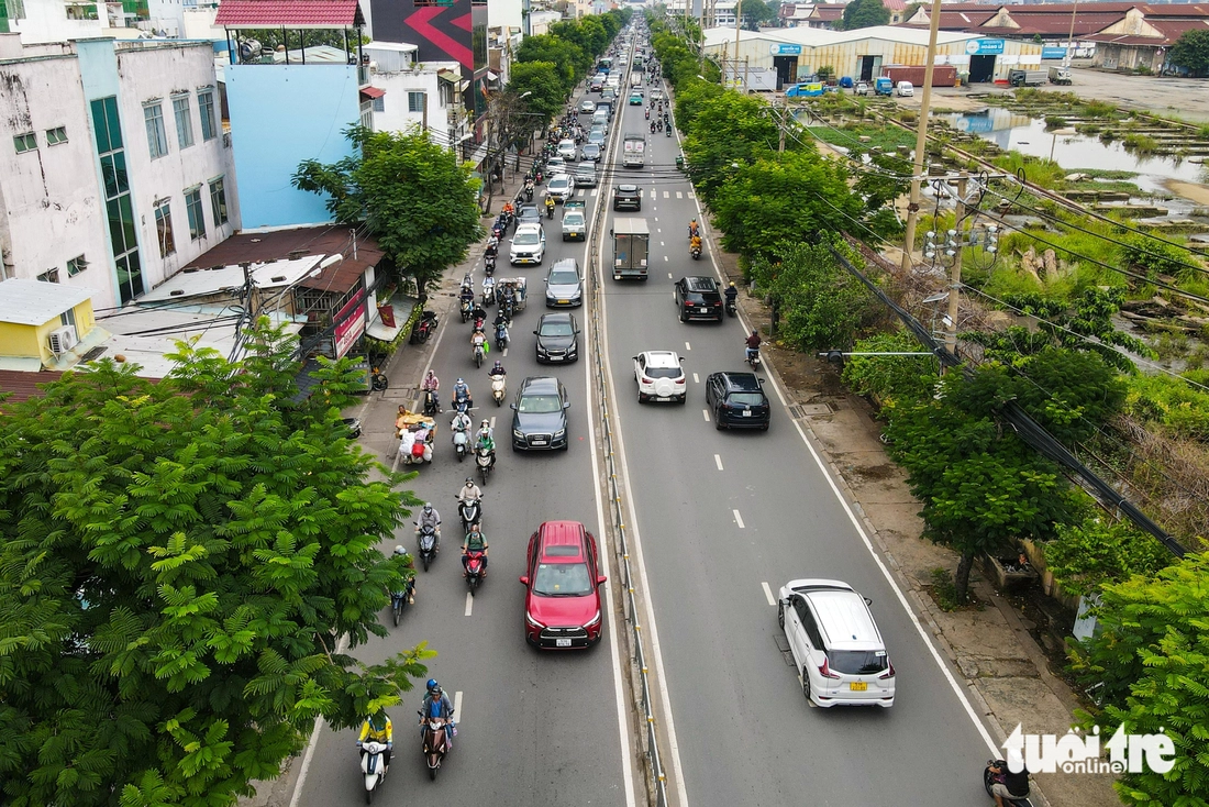 đường Nguyễn Tất Thành - Ảnh 2.