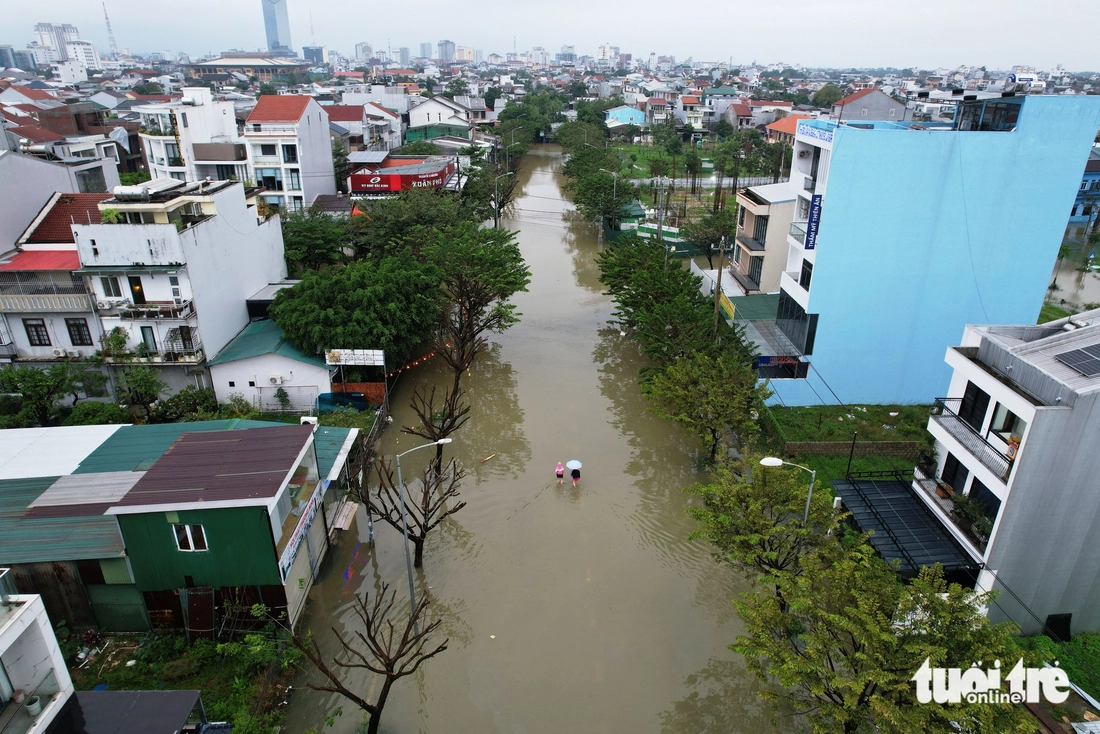 mưa lớn - Ảnh 5.