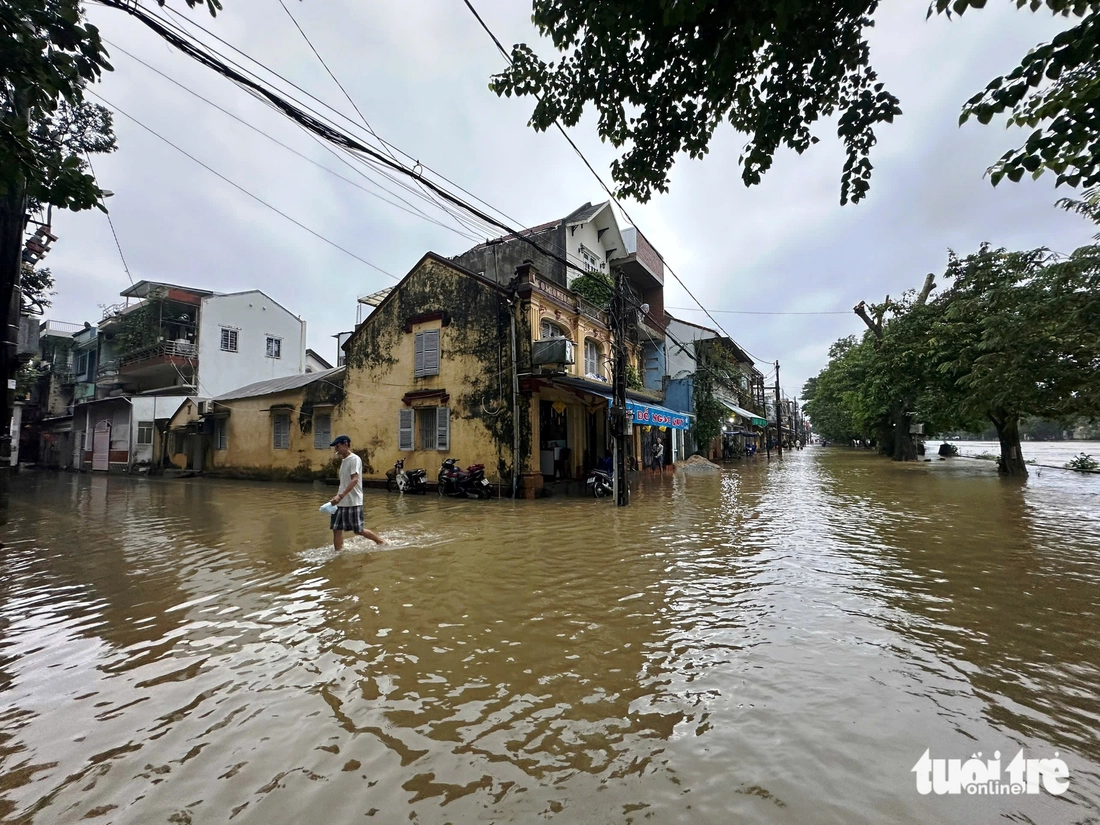 mưa lớn - Ảnh 6.