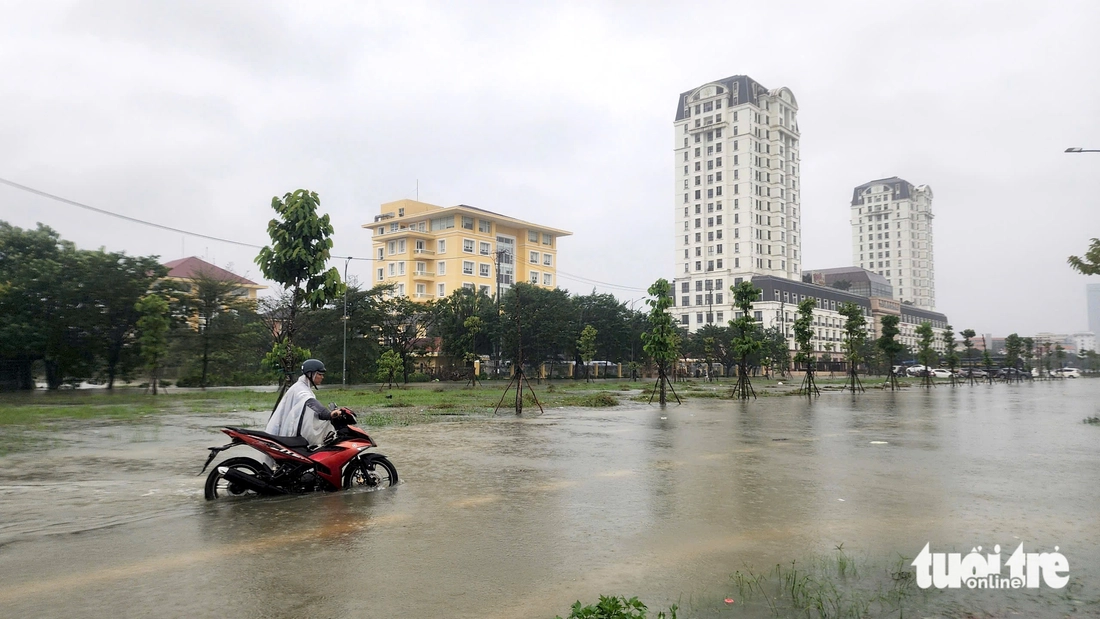 MƯA LỚN - Ảnh 6.