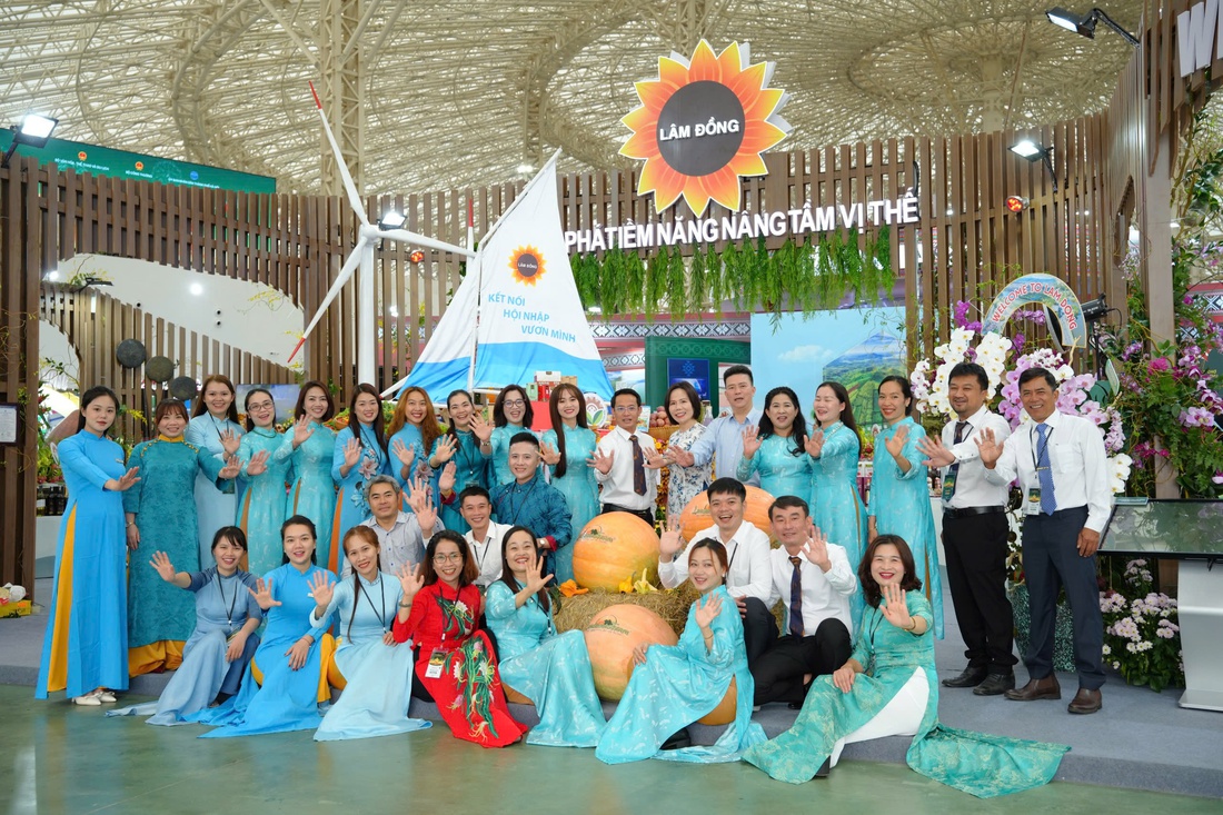 Hội chợ Mùa thu - Ảnh 7.