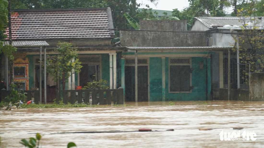 cứu trợ - Ảnh 10.