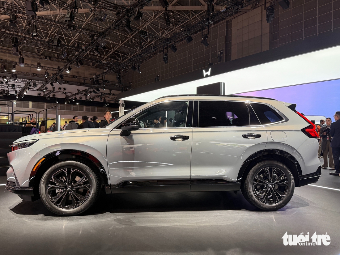 'Chạm' Honda CR-V e:HEV RS dự kiến ra mắt Việt Nam năm 2026: Sang số dạng phím bấm, có AWD - Ảnh 4.