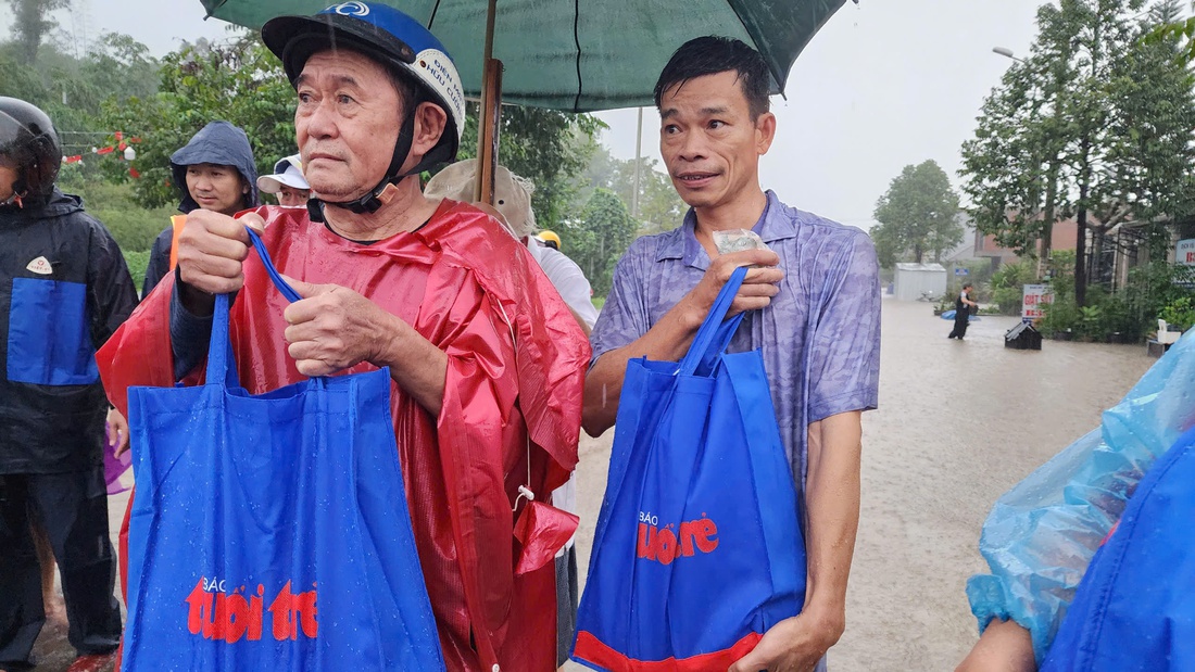 NƯỚC LŨ - Ảnh 2.