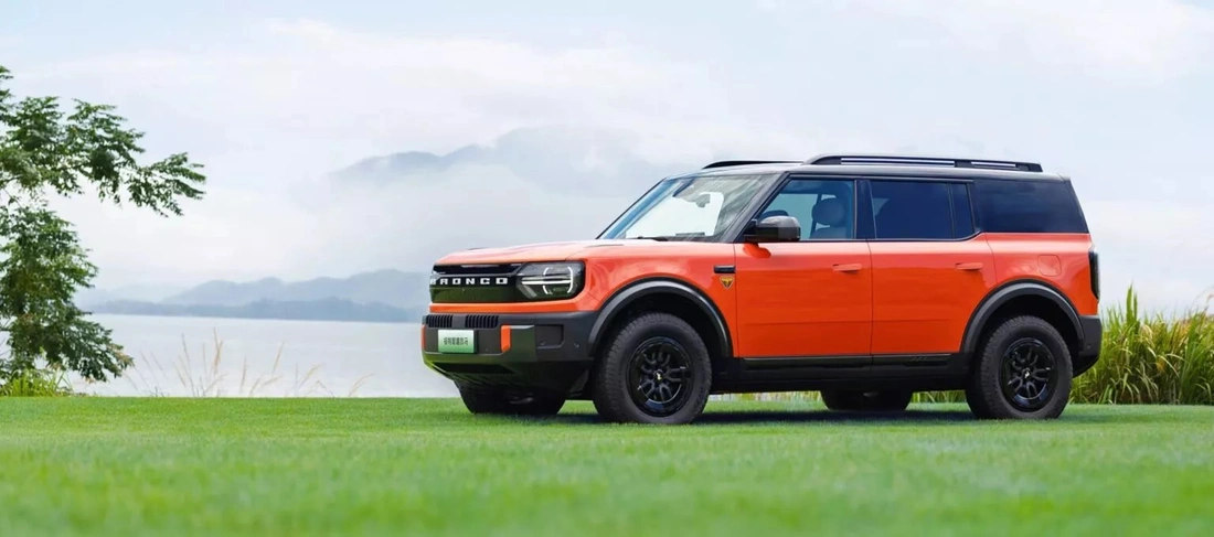 Nhà di động từ SUV địa hình ngang cỡ Land Cruiser: Bản điện chạy Hà Nội - Huế mới cần sạc - Ảnh 13.