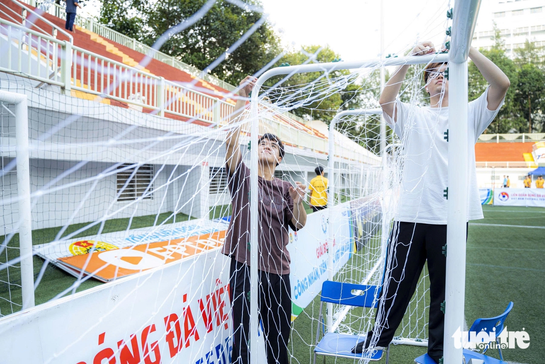 Giải bóng đá công nhân - Ảnh 2.