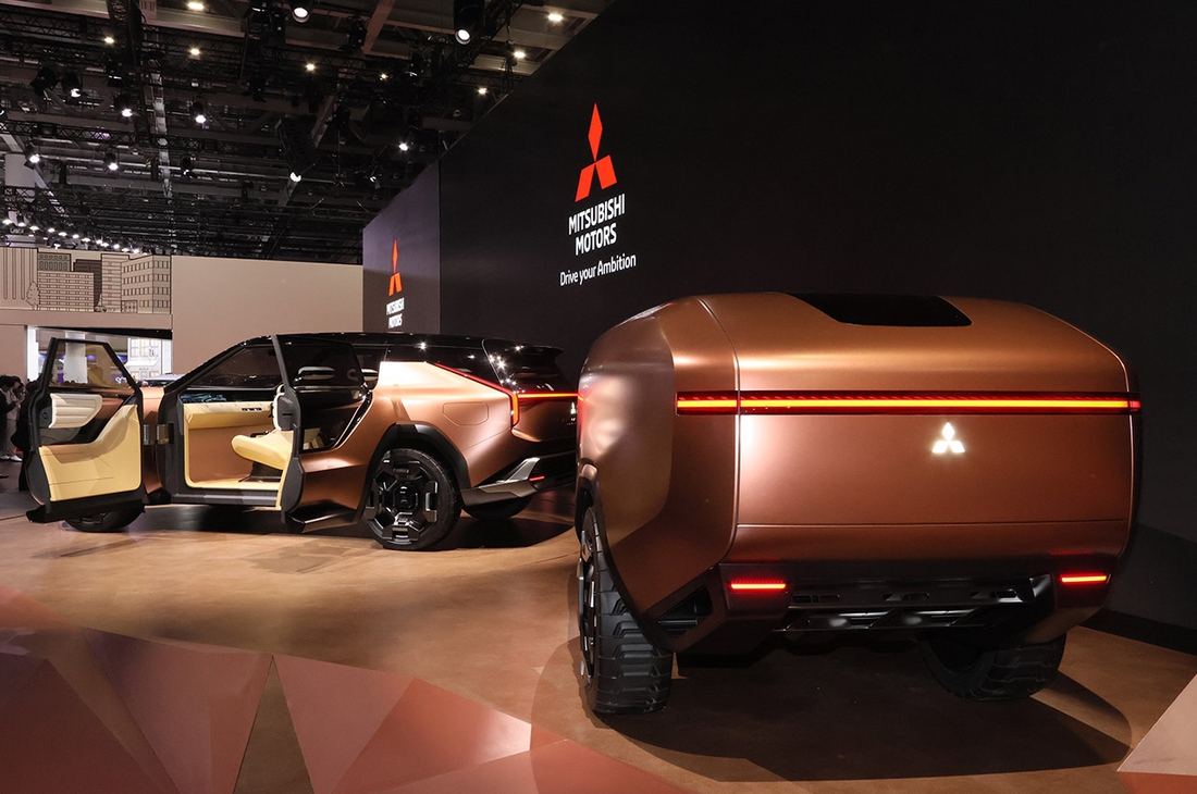 Mitsubishi Pajero Sport - Ảnh 16.