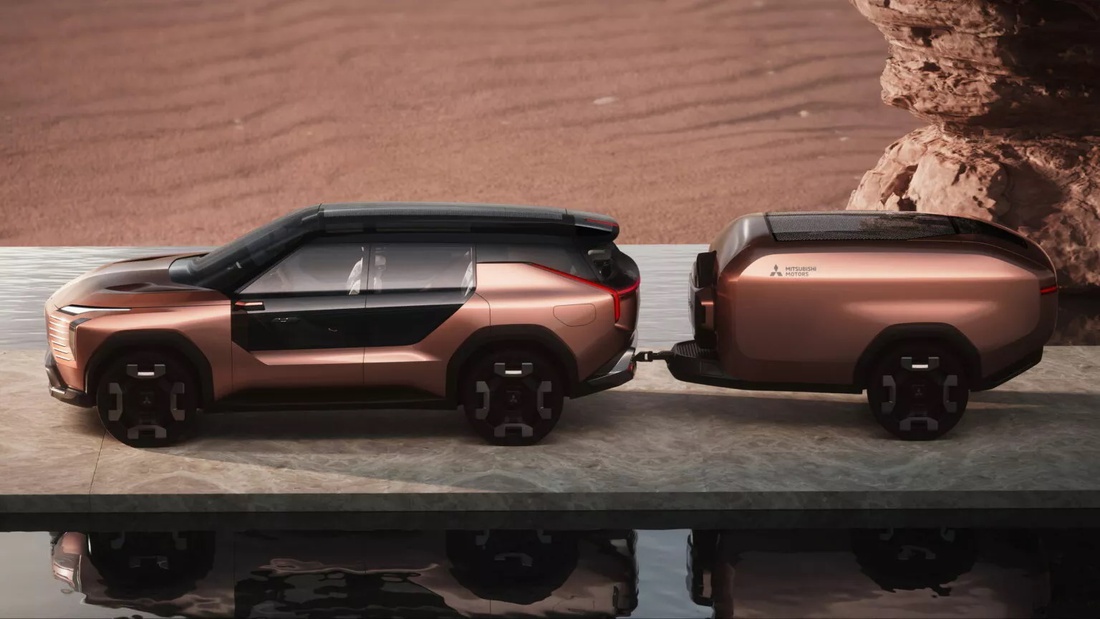 Mitsubishi Pajero Sport - Ảnh 15.