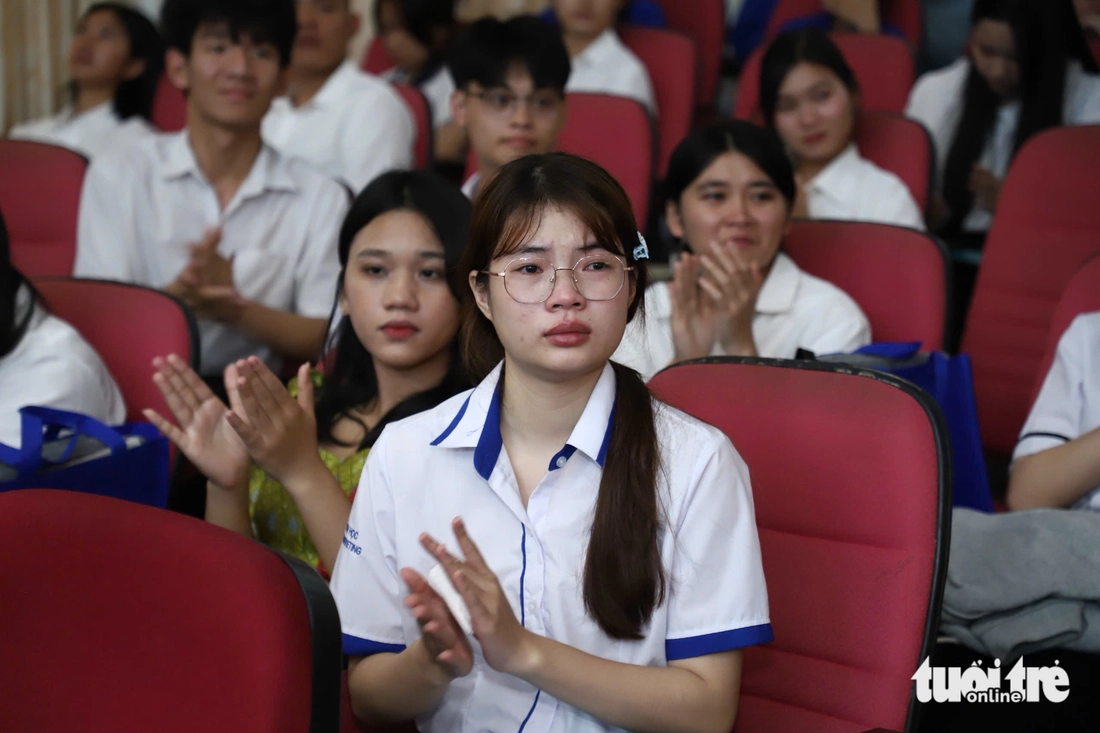 Tiếp sức đến trường - Ảnh 6.