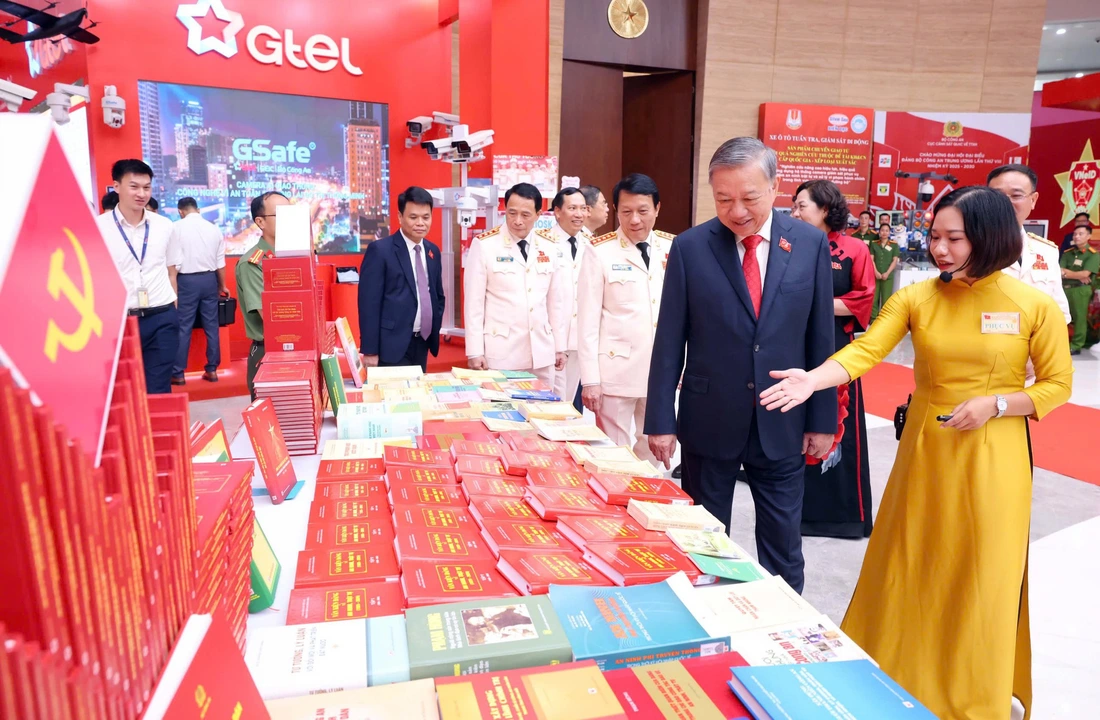 Phát biểu chỉ đạo của Tổng Bí thư Tô Lâm tại Đại hội Đảng bộ Công an Trung ương lần thứ VIII - Ảnh 4.