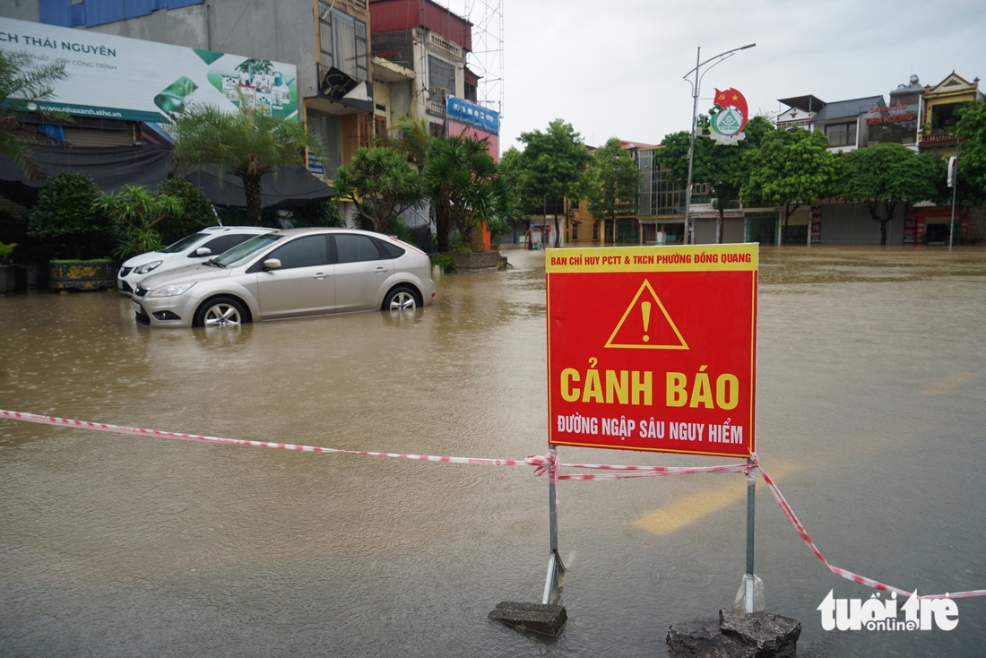 Lũ lụt ở Thái Nguyên vượt đỉnh lịch sử sau bão Yagi hơn nửa mét - Ảnh 5.